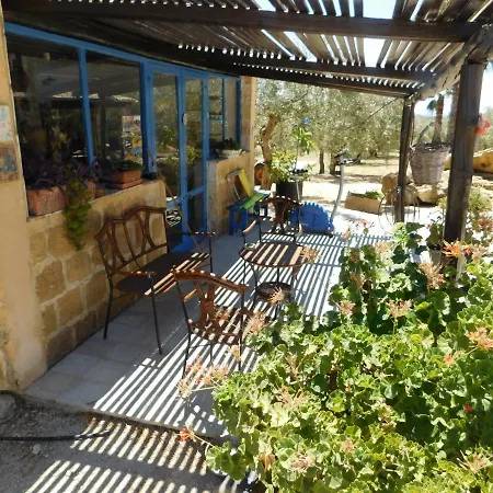 Agriturismo Sgaraglino Alloggio per agriturismo Marinella di Selinunte